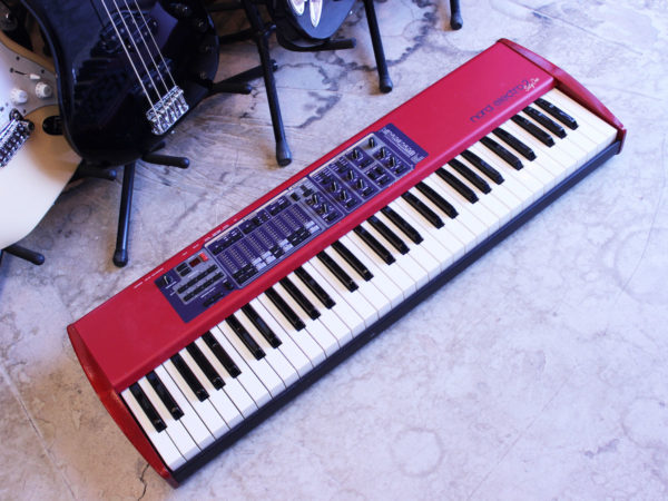 CLAVIA Nord Electro2 Sixty One