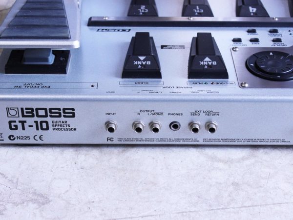 品特価【本日限定・最終値下げ＋特典付き】BOSS GT-10B ソフトケース付き ギター