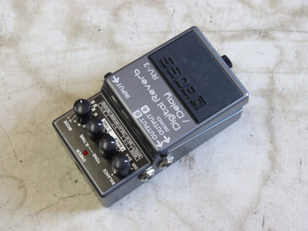 【中古】BOSS RV-3 Digital Reverb / Delay デジタルリバーブ ディレイ