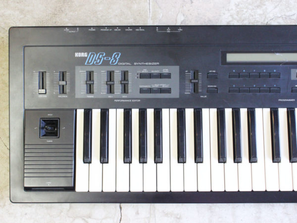 中古】KORG DS-8 シンセサイザー 61鍵 - 神奈川県の中古楽器店 