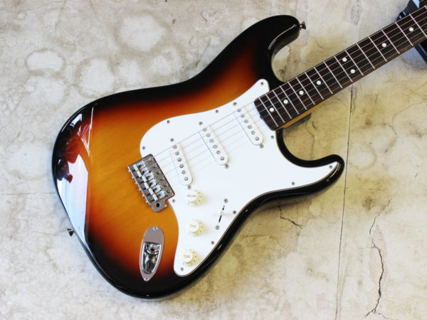 中古】Fender Japan ST-STD 3TS/R ストラトキャスター - 神奈川県の 