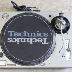 Technics SL-1200Mk3D