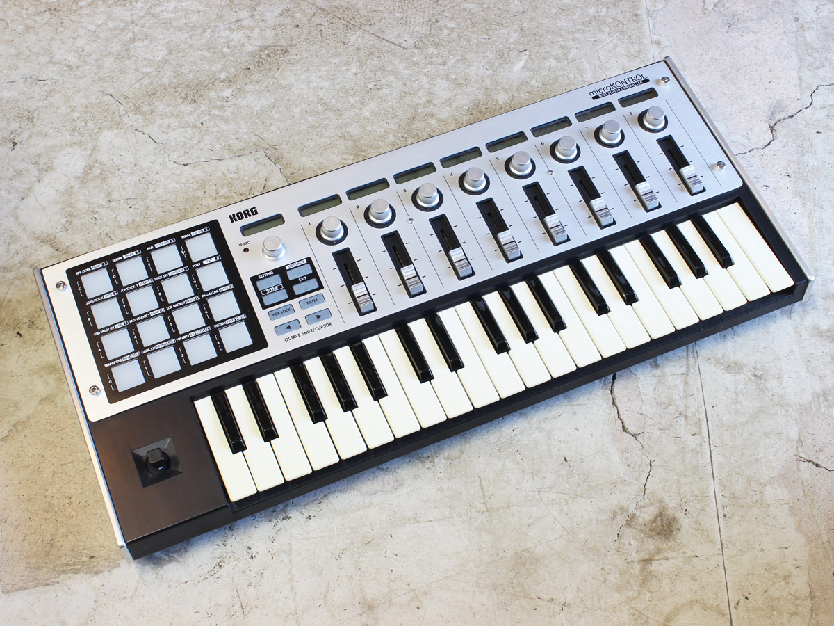 中古】KORG microKONTROL MIDIキーボード 37鍵 - 神奈川県の中古楽器店