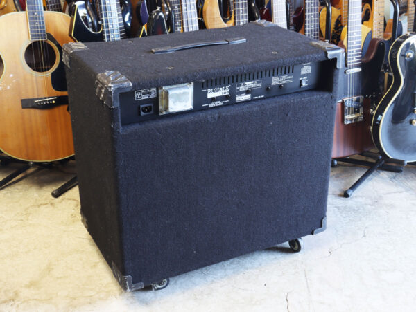 【中古・訳あり特価】Fender Rumble 100/210 2×10 コンボベース 