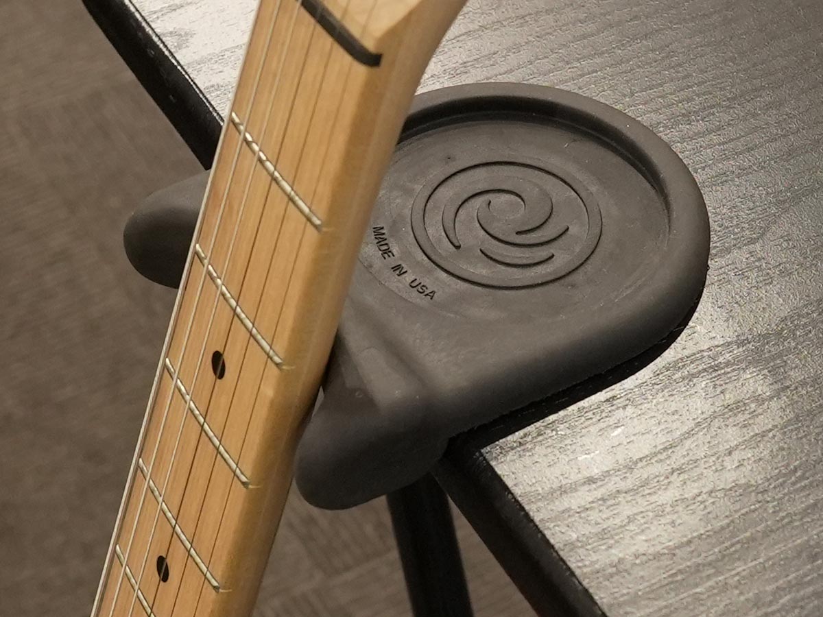 ★美品★RG350DX-WH★ソフトケース、ギタースタンド付き★ 動作不良なし 無料配達 IBANEZ イシバシ楽器 | アイバニーズ WH RG350DXZ