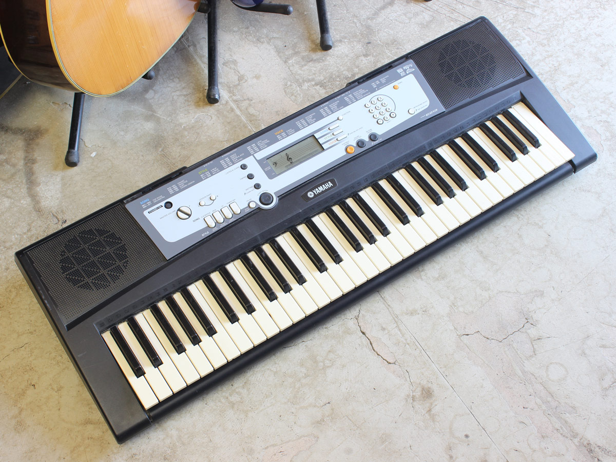 YAMAHA PSR-220 ヤマハ 鍵盤 キーボード 電子ピアノ スタンド付 - 楽器 