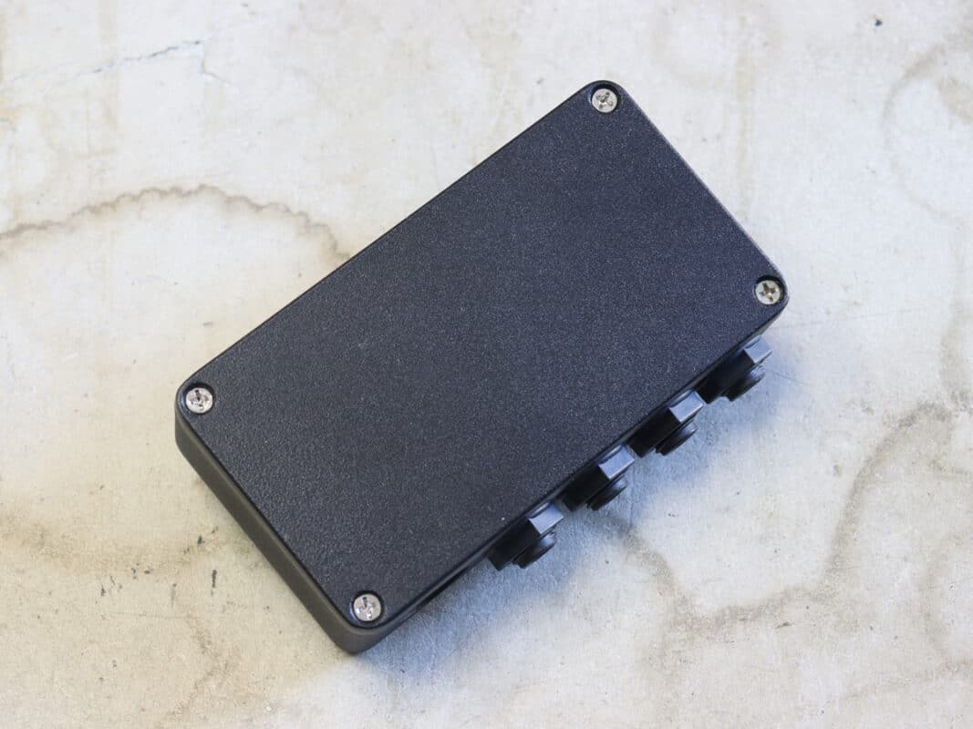 【中古・美品】One Control Minimal Series Pedal Board Junction Box 4M 神奈川県の中古