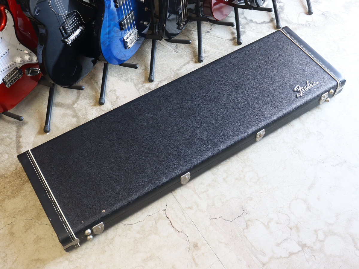 中古】Fender Jazz Bass Multi-Fit Hardshell Case Black 神奈川県の中古楽器店  パプリカミュージックストア