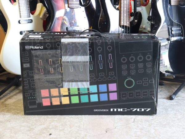 中古】Roland GROOVEBOX mc-707 シーケンサー - 神奈川県の中古楽器店