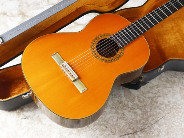 ルーマニア製　トップ単板　ミニ　クラシックギター　美品　610スケール