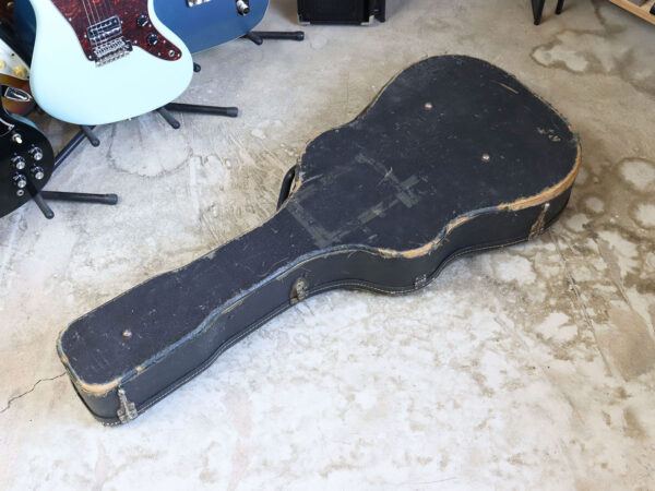 【中古】Guild アコースティックギター用ハードケース ドレッドノートサイズ - 画像 (2)