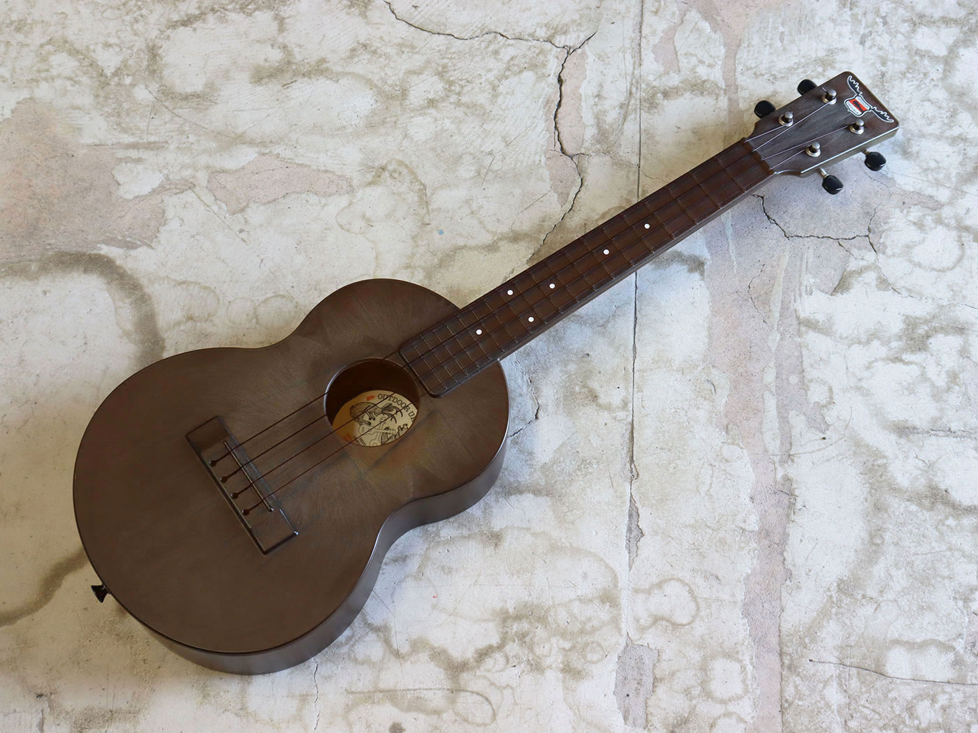 中古・美品】OUTDOOR UKULELE テナーサイズ ウクレレ Brown Nickel 