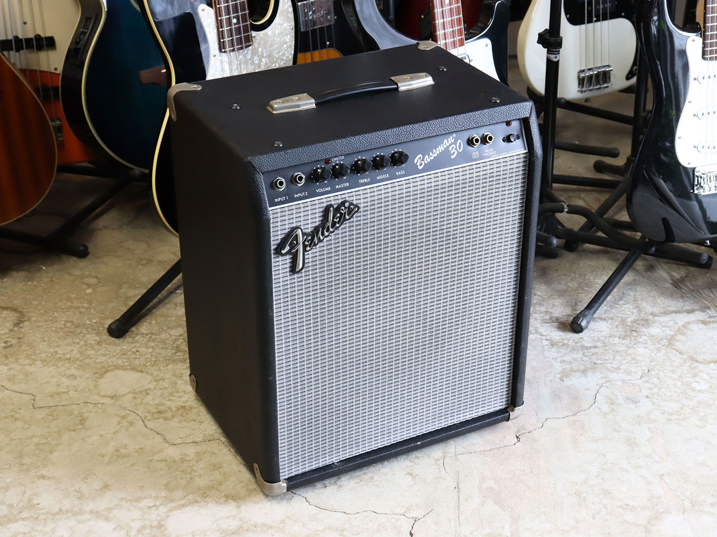 中古】Fender Bassman 30 コンボベースアンプ - 神奈川県の中古楽器店 パプリカミュージックストア