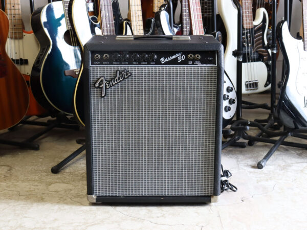 【中古】Fender Bassman 30 コンボベースアンプ