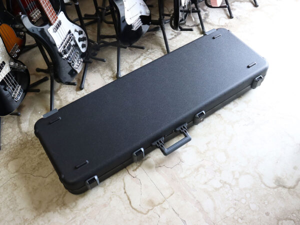 【中古】Fender Deluxe Molded Bass Case ベース用ハードケース