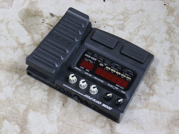 【中古】ZOOM GFX-707 マルチエフェクター - 画像 (2)