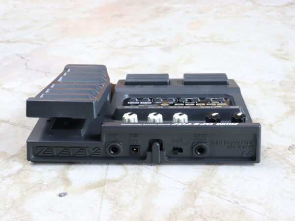 【中古】ZOOM GFX-707 マルチエフェクター - 画像 (4)