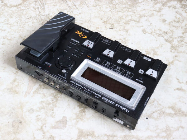 【中古】Roland GR-55S-BK ギターシンセ ソフトケース付属 - 画像 (2)