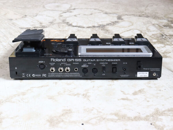 【中古】Roland GR-55S-BK ギターシンセ ソフトケース付属 - 画像 (4)