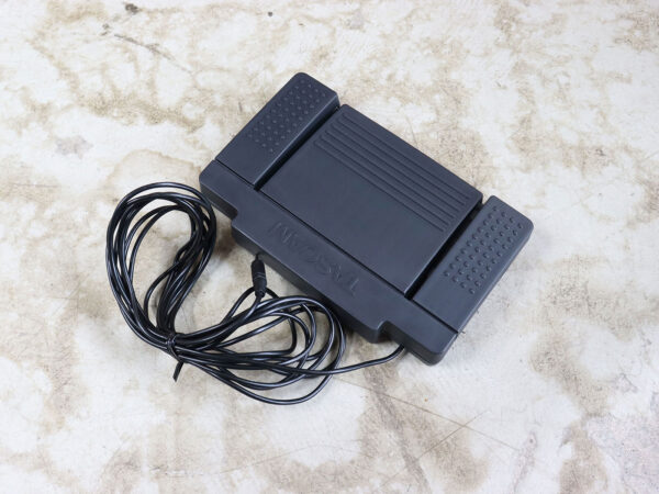 【中古・美品】TASCAM RC-3F フットペダル - 画像 (3)