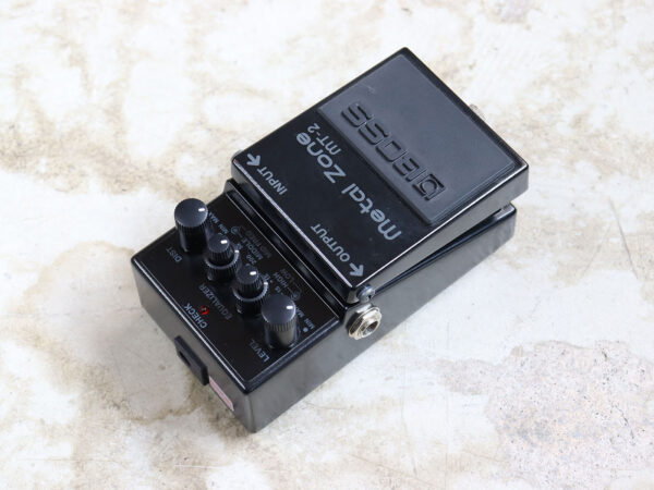 【中古】BOSS MT-2-3A 30周年記念モデル ディストーション - 画像 (2)