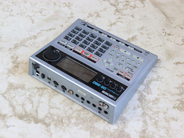 【中古】Roland Dr.Rhythm DR-880 リズムマシン - 画像 (2)