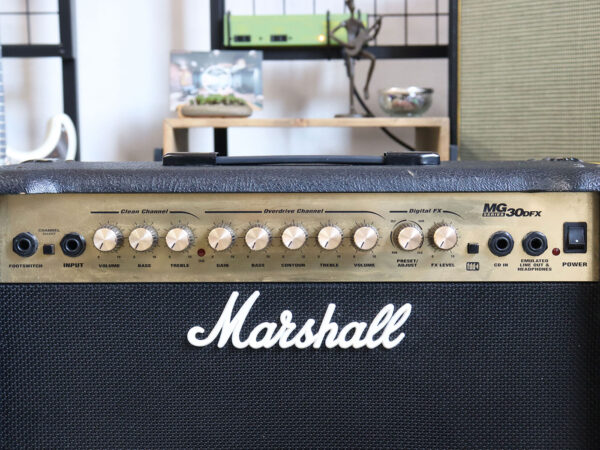【中古】Marshall MG30DFX コンボギターアンプ - 画像 (3)