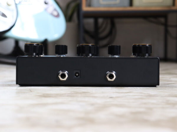 【中古】Collision Devices Black Hole Symmetry ファズ・リバーブ・ディレイ - 画像 (4)
