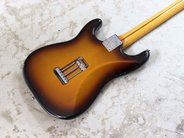 【中古】Fender Eric Johnson Stratocaster - 画像 (4)