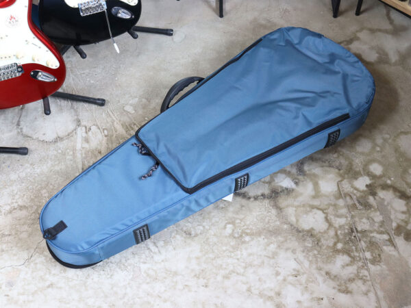 【中古・美品】KC SHE-120/BL エレキギター用 セミハードケース - 画像 (2)