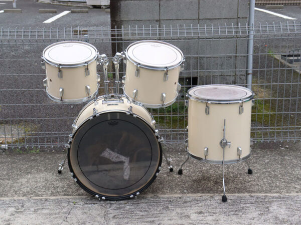 【中古】Pearl Forum Series ドラムセット 4点 ホワイト - 画像 (2)