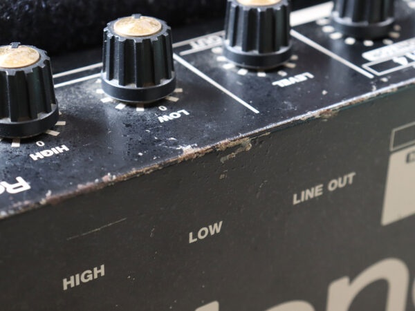 【中古】Roland KC-300 キーボードアンプ - 画像 (6)
