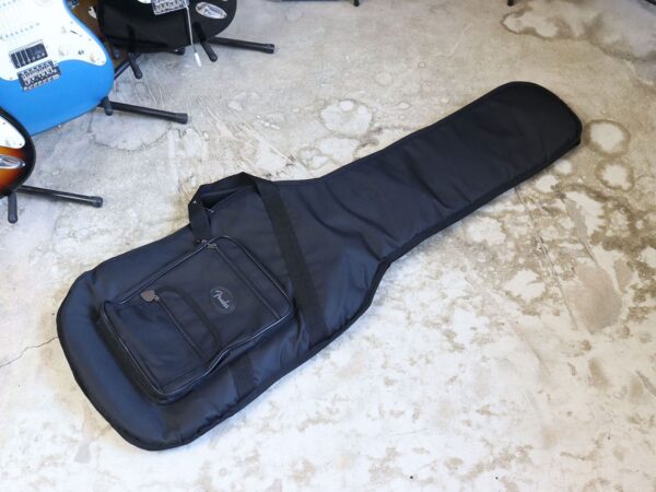 【中古・美品】Fender エレキギター用ギグバッグ