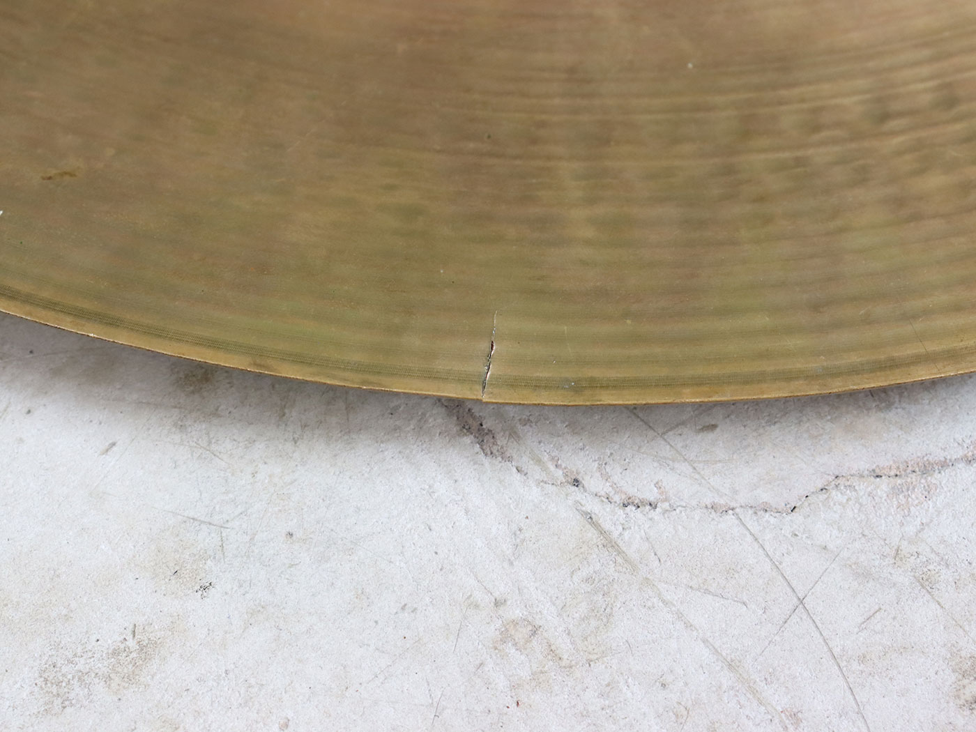 【中古】Zildjian 18" S FAMILY CHINA チャイナシンバル 割れあり - 画像 (3)