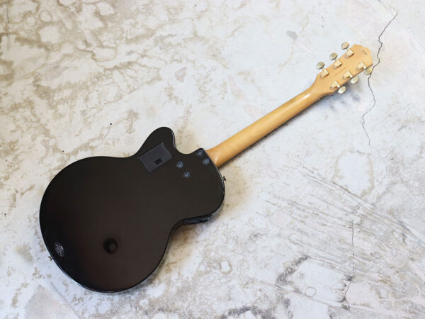 【中古】YAMAHA AEX 500 ブラック 薄型エレアコ - 画像 (3)