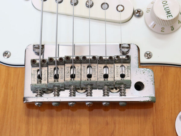 【中古】Fender USA American Standard Stratocaster Upgrade SSB/M 2012年製 - 画像 (9)