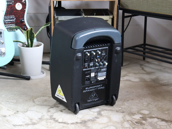 【中古】Behringer MPA-40BT-PRO ポータブルPAシステム - 画像 (2)