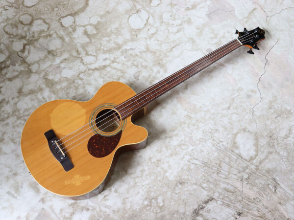 【中古】Greg bennett AB-2FL フレットレスアコースティックベース