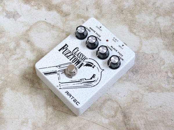 【中古・美品】ARTEC CLASSIC FUZZ TOWN FZT-1 ファズ