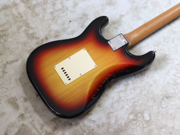 【中古】Bacchus BST-2-RSM/R 3TS ストラトタイプ - 画像 (4)