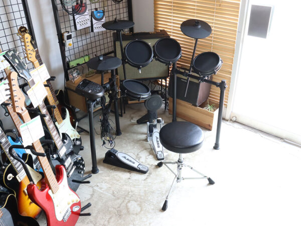 【中古】ALESIS NITRO MESH KIT 電子ドラム