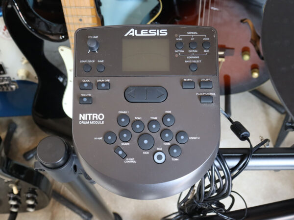 【中古】ALESIS NITRO MESH KIT 電子ドラム - 画像 (2)
