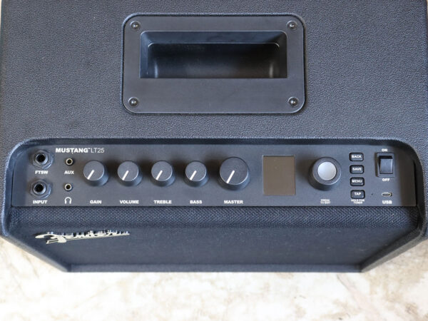 【中古・美品】Fender mustang LT25 ギターアンプ - 画像 (3)
