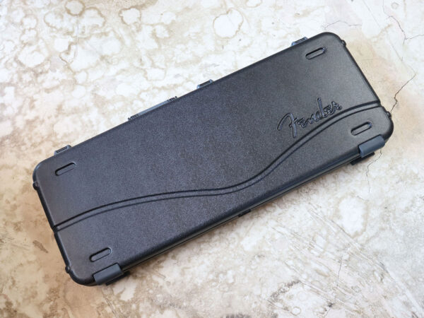 【中古・美品】Fender American Professional II Stratocaster Miami Blue 2021年製 - 画像 (7)