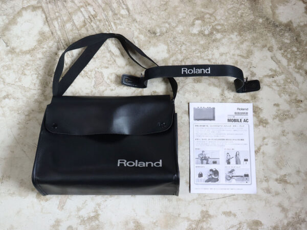 【中古】Roland Mobile AC ポータブルアコースティックアンプ 専用キャリングケース付属 CB-MBC1 - 画像 (5)