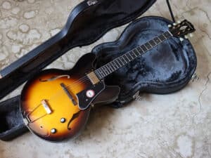 【中古・美品】Seventy Seven Guitars EXRUBATO-ONE Sunburst