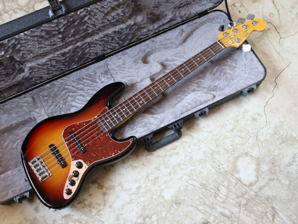 【中古】Fender American Professional Jazz Bass V  23年製