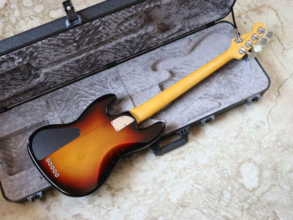 【中古】Fender American Professional Jazz Bass V  23年製 - 画像 (3)