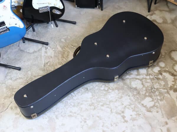 【中古】メーカー不明 アコースティックギター用ハードケース ドレッドノートサイズ - 画像 (2)