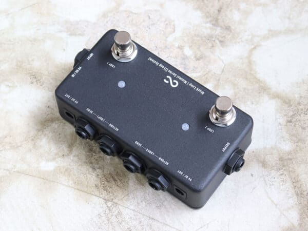 【中古】One Control Minimal Series Black Loop 2ループスイッチャー - 画像 (3)